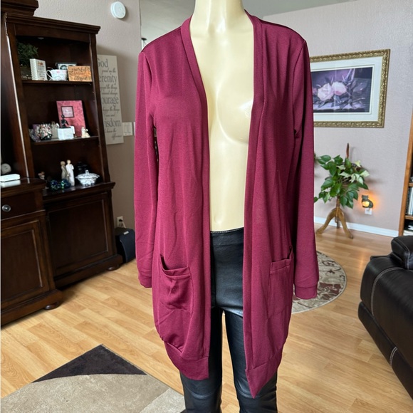 Simple Fun red long sleeve cardigan w/pockets-size M - Picture 1 of 9